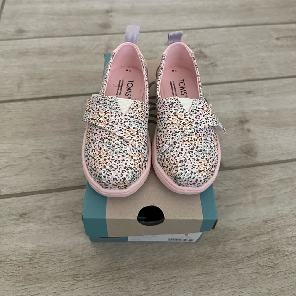 Toms: Kids Slip On shoe